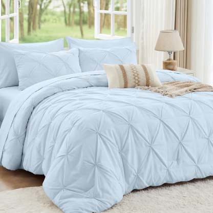 Sasttie 7-Piece Pintuck Comforter Set, Bed in a Bag, All-Season Bedding Set - King / Light Blue