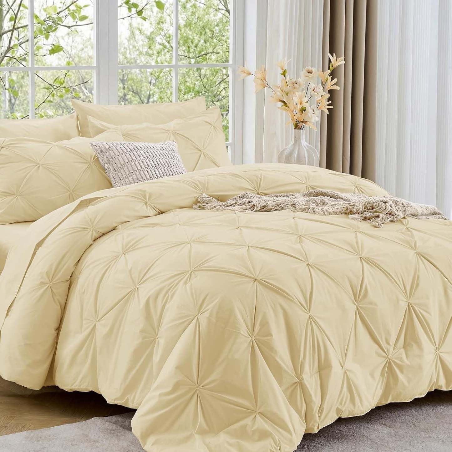 Sasttie 7-Piece Pintuck Comforter Set, Bed in a Bag, All-Season Bedding Set - King / Pale Yellow