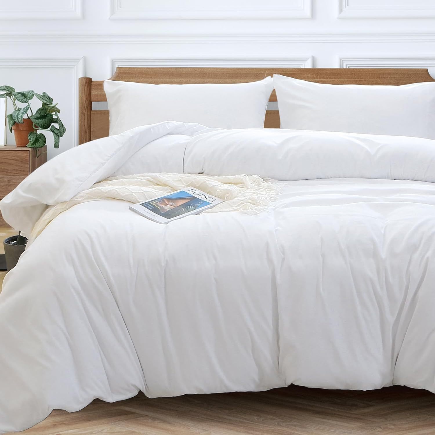 MUXHOMO White Duvet Cover Queen Size, Soft Double Brushed Duvet Covers