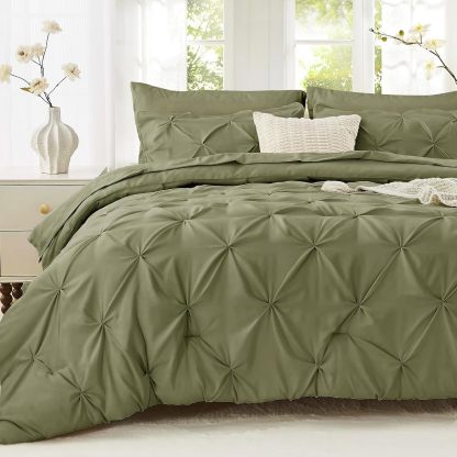 Sasttie Queen Comforter Set, 7-Piece Bed in a Bag, Pintuck Bedding Sets for All Season, Includes Comforter, Flat Sheet, Fitted Sheet, Pillowcases and Pillowshams, Beige