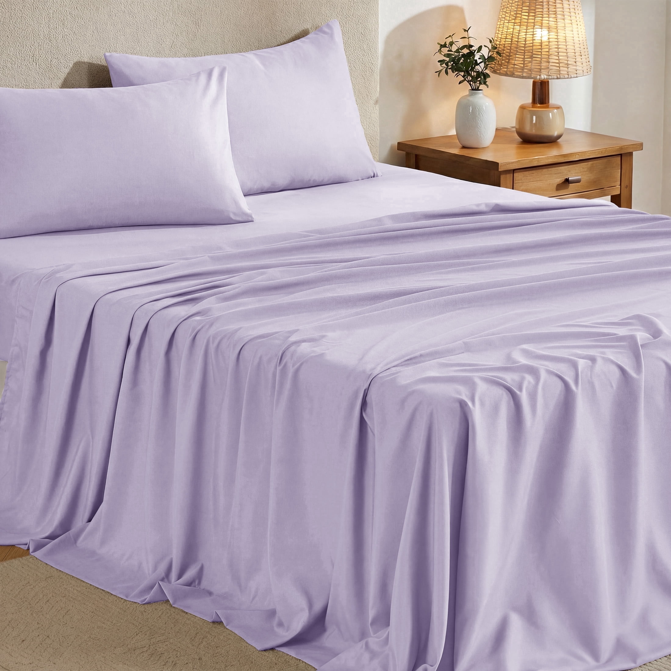 Sasttie 4-Piece Microfiber Bed Sheet Set, Deep Pocket Fitted Sheet & Pillowcases - King / Lavender