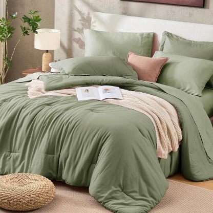Sasttie Navy Blue Queen Comforter Set 7-Piece, Pre-Washed Bed in a Bag | OEKO-TEX, Soft & Breathable, All-Season Bedding Set with Comforter, Sheets, Pillowcases & Pillow Shams, Down Alternative