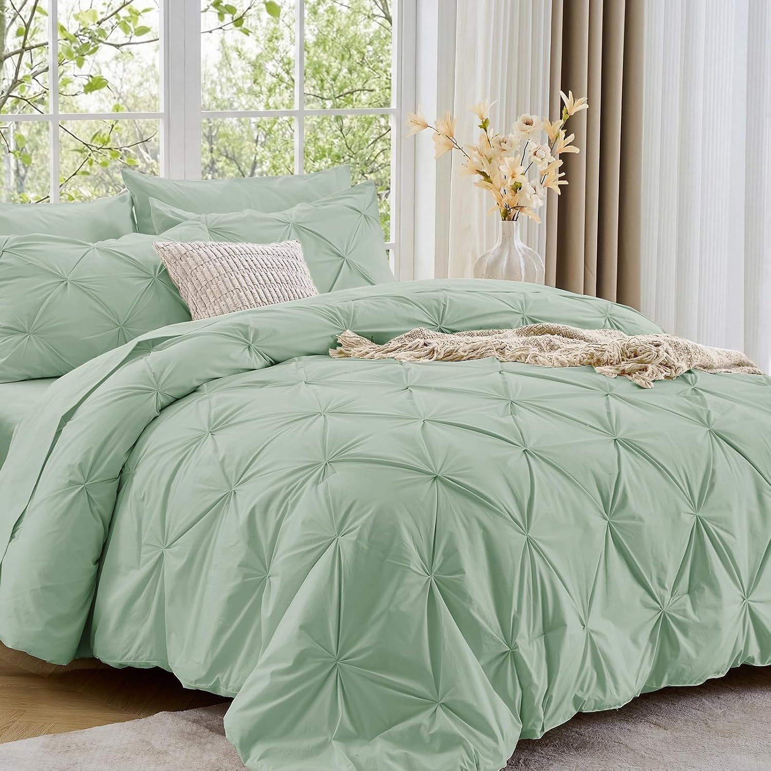 Sasttie Queen Comforter Set, 7-Piece Bed in a Bag, Pintuck Bedding Sets for All Season, Includes Comforter, Flat Sheet, Fitted Sheet, Pillowcases and Pillowshams, Beige