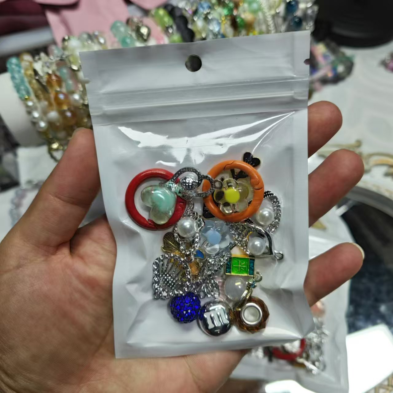 DIY SPACER AND CHARMS BAG