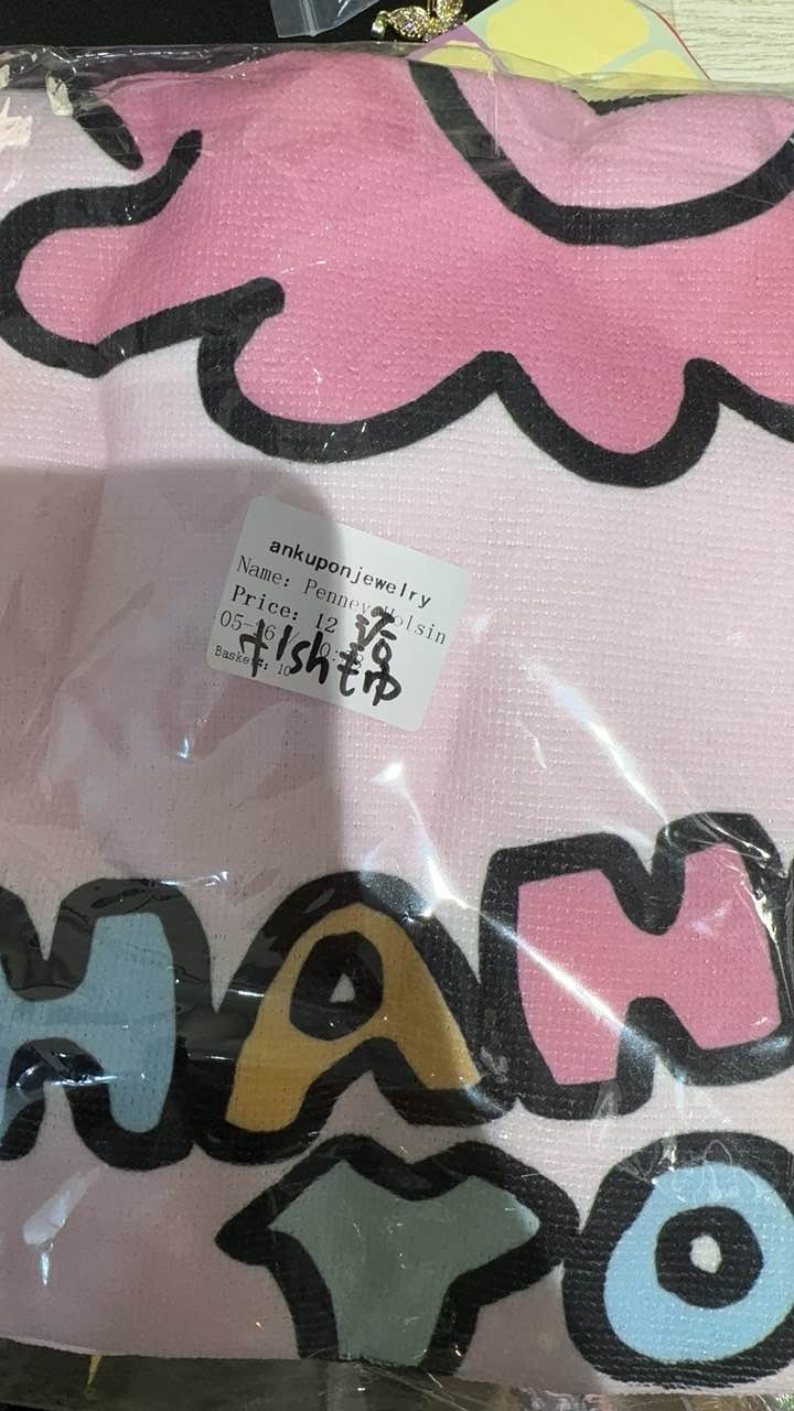 Penneyhosinger      80$+48$=128$+46$=174$+40$=214$+44$=258$+90$=348$+66$=414$