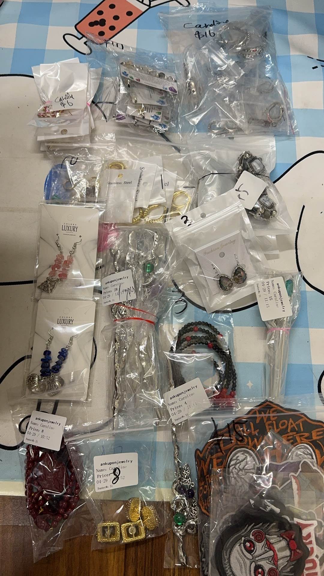 Caroline  315$
