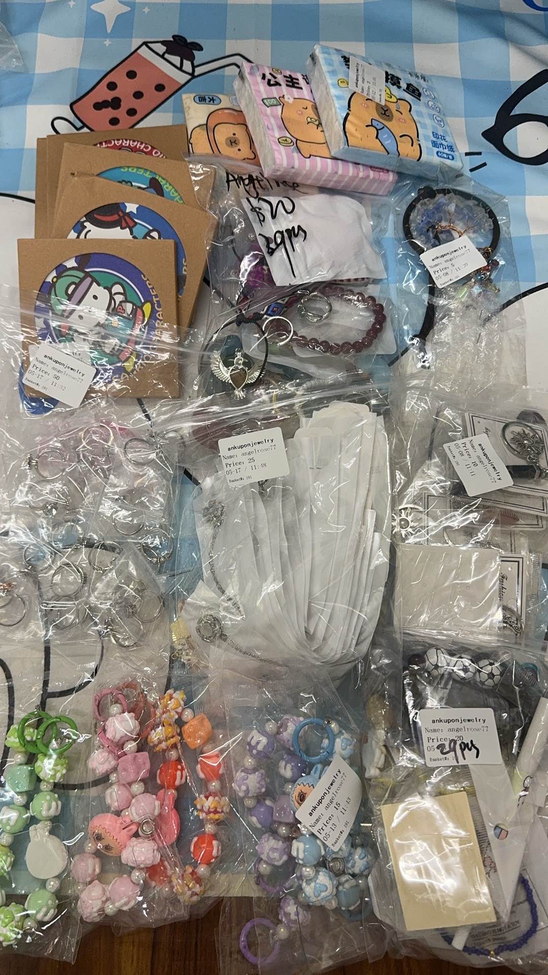 Angel rose    66$+65$=131$+73$+209$=413$