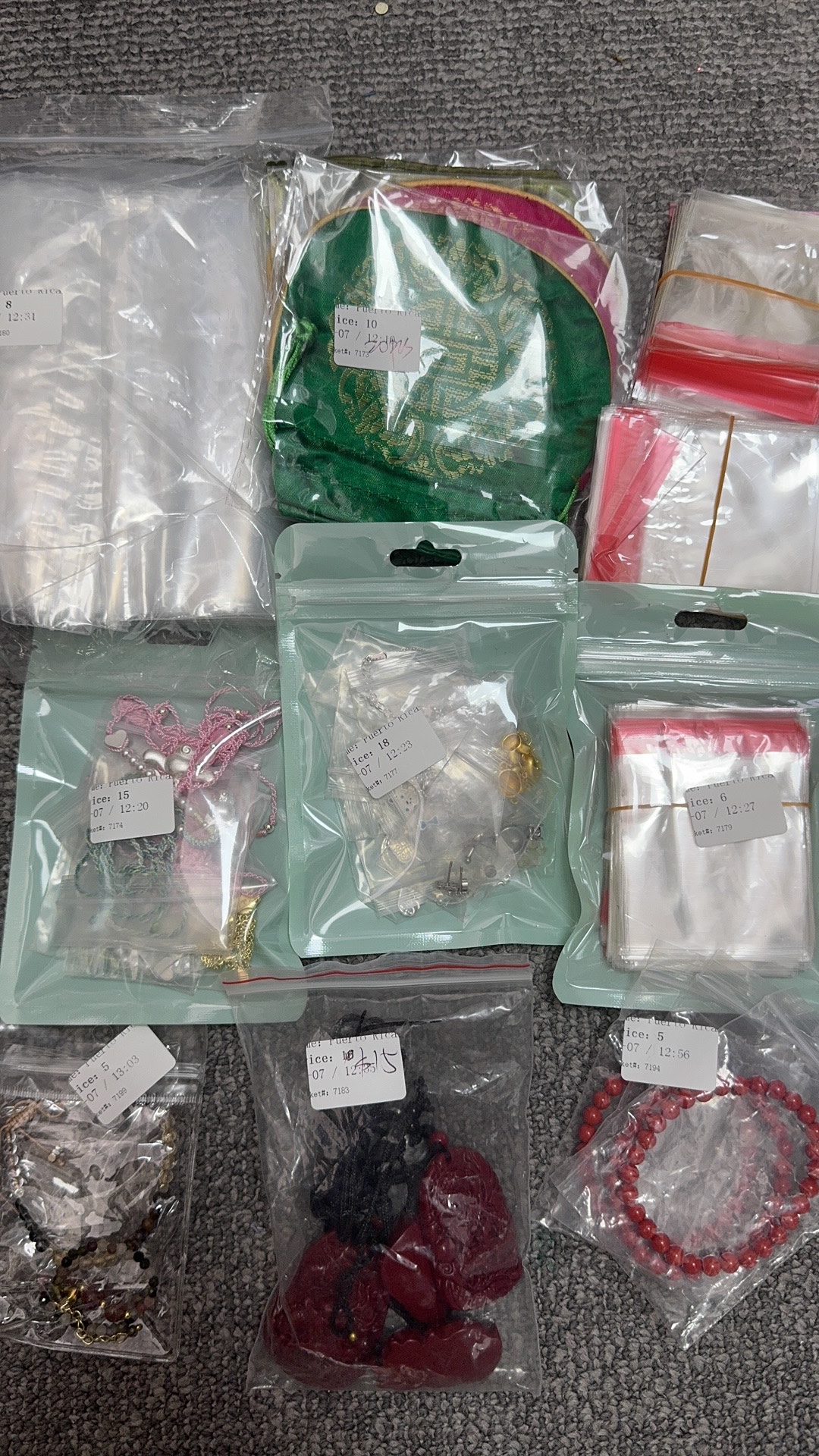 Puerto Rican Nini $583-$20deposit=$563