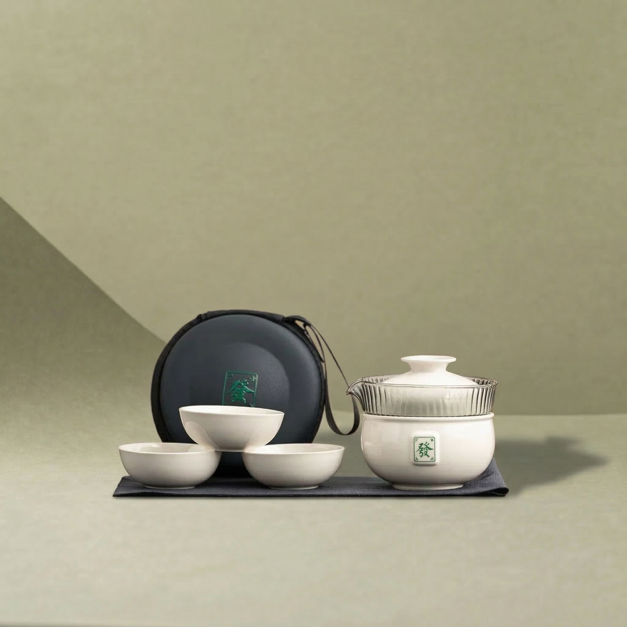  “Fa" Grass Wood Glaze Porcelain Portable Tea Set with Protective Case