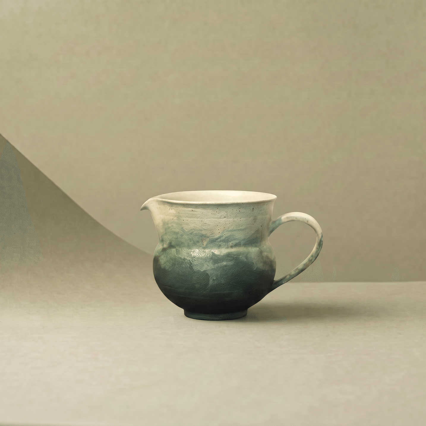 Lake Veil – Hand-Thrown Jingdezhen Stoneware Gourd Fair Cup