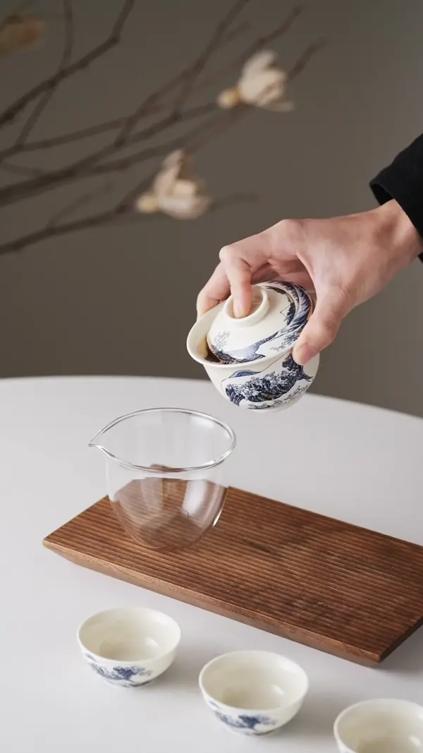 神奈川版本1(2).mov [video-to-webp output image]