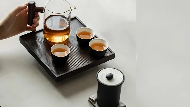 Brew Pu Erh Tea