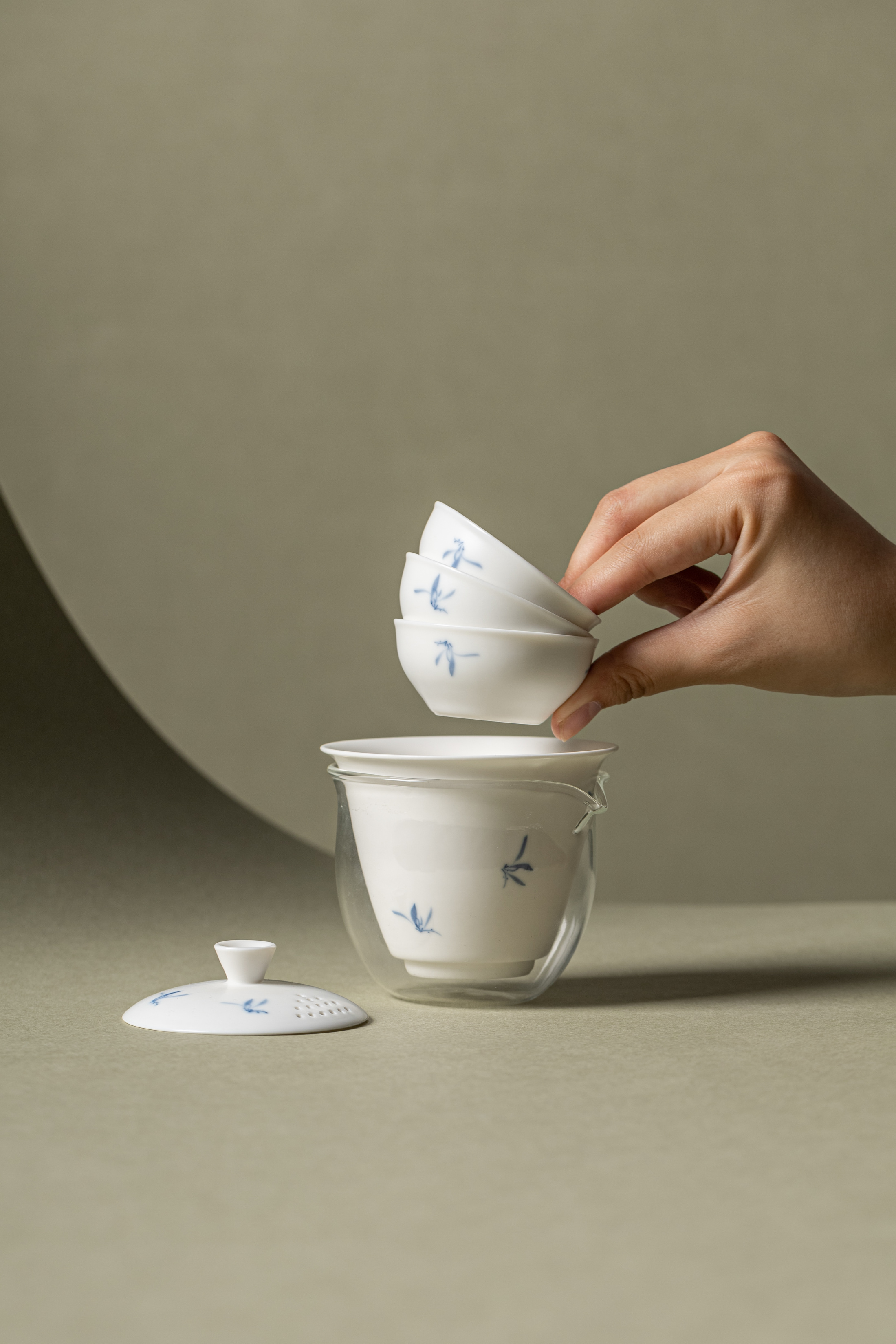 Precision Lid-Filter Pouring