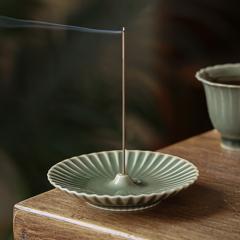 [Buy 1 Get 1 Free]“Untitled” - Antique Style Yue Kiln Celadon Incense Burner/Holder-TeaTsy Official Website