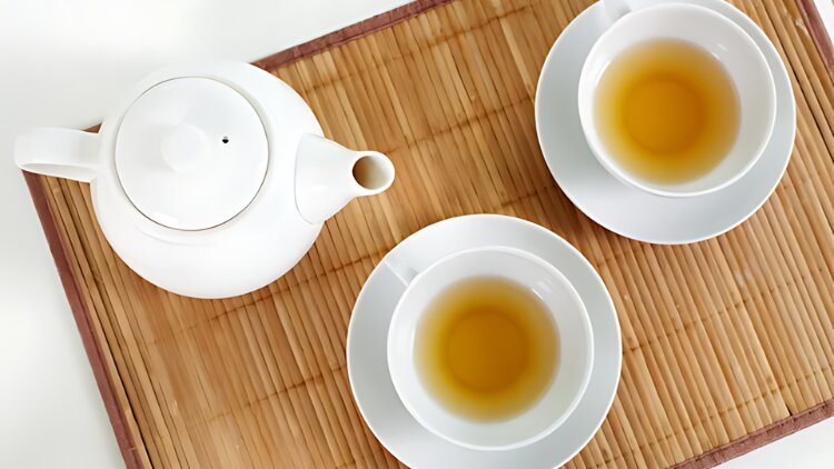 Remove Tea Stains From Cups And Mugs