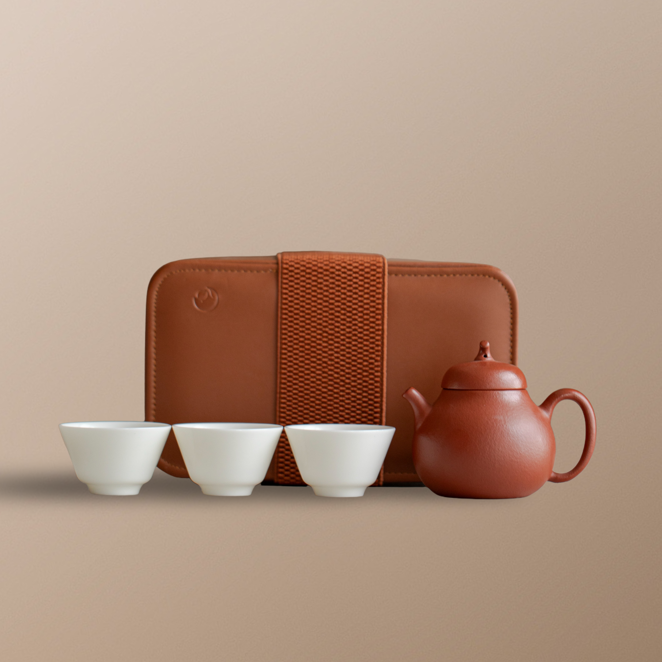 “Blanc Grace" - Sophisticated Dehua Porcelain Tea Set