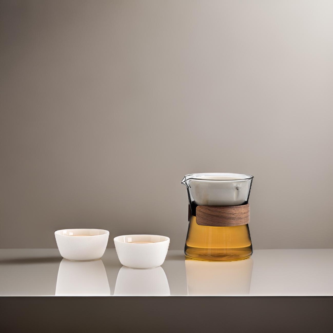 “Vortex” - Heat-Resistant Glass Teapot with Rotating Strainer-TeaTsy Official Website