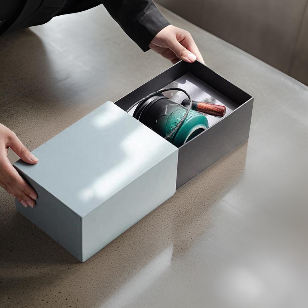 “Mountain” - Embossed Ceramic Tea Mug With Wooden Handle and Removable Infuser-TeaTsy Official Website