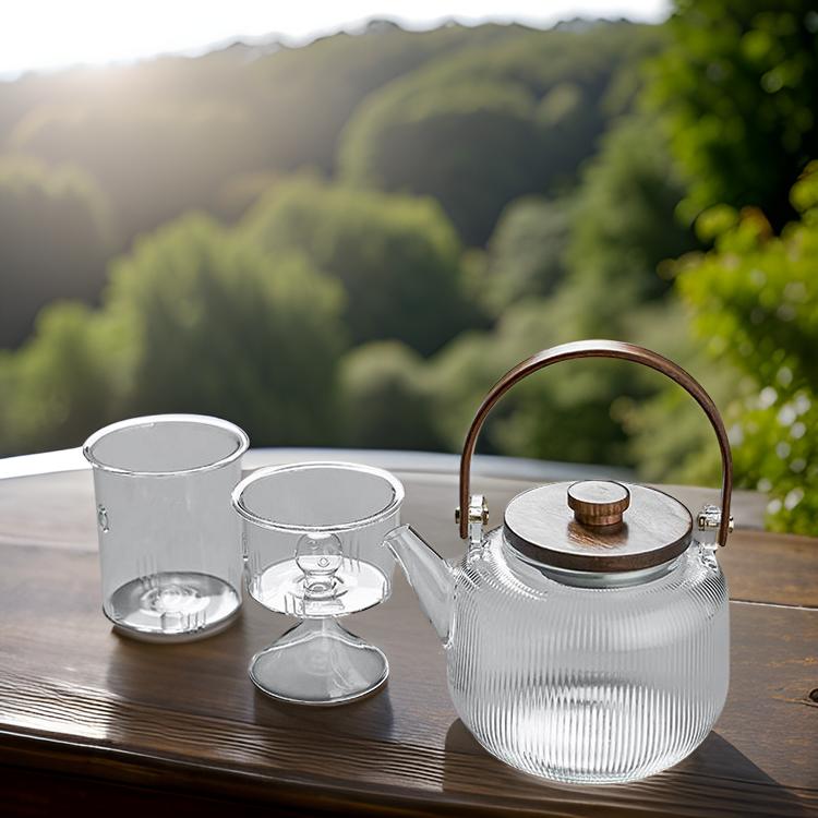 "Serendipity" - High-grade Borosilicate Glass Teapot with Wooden Overhead