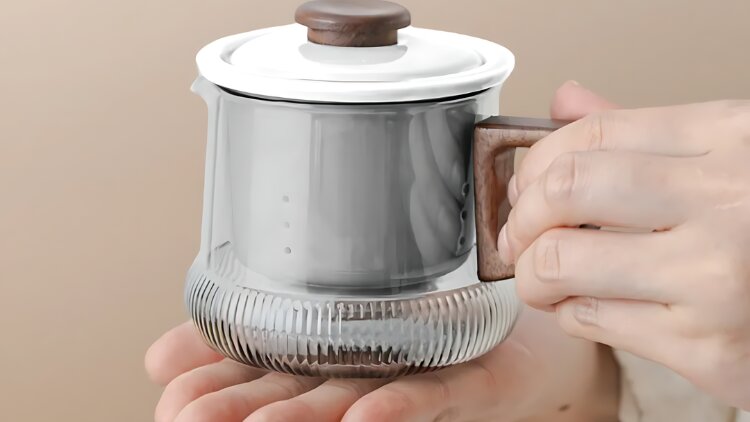 handmade-portable-tea-set-with-case-for-three