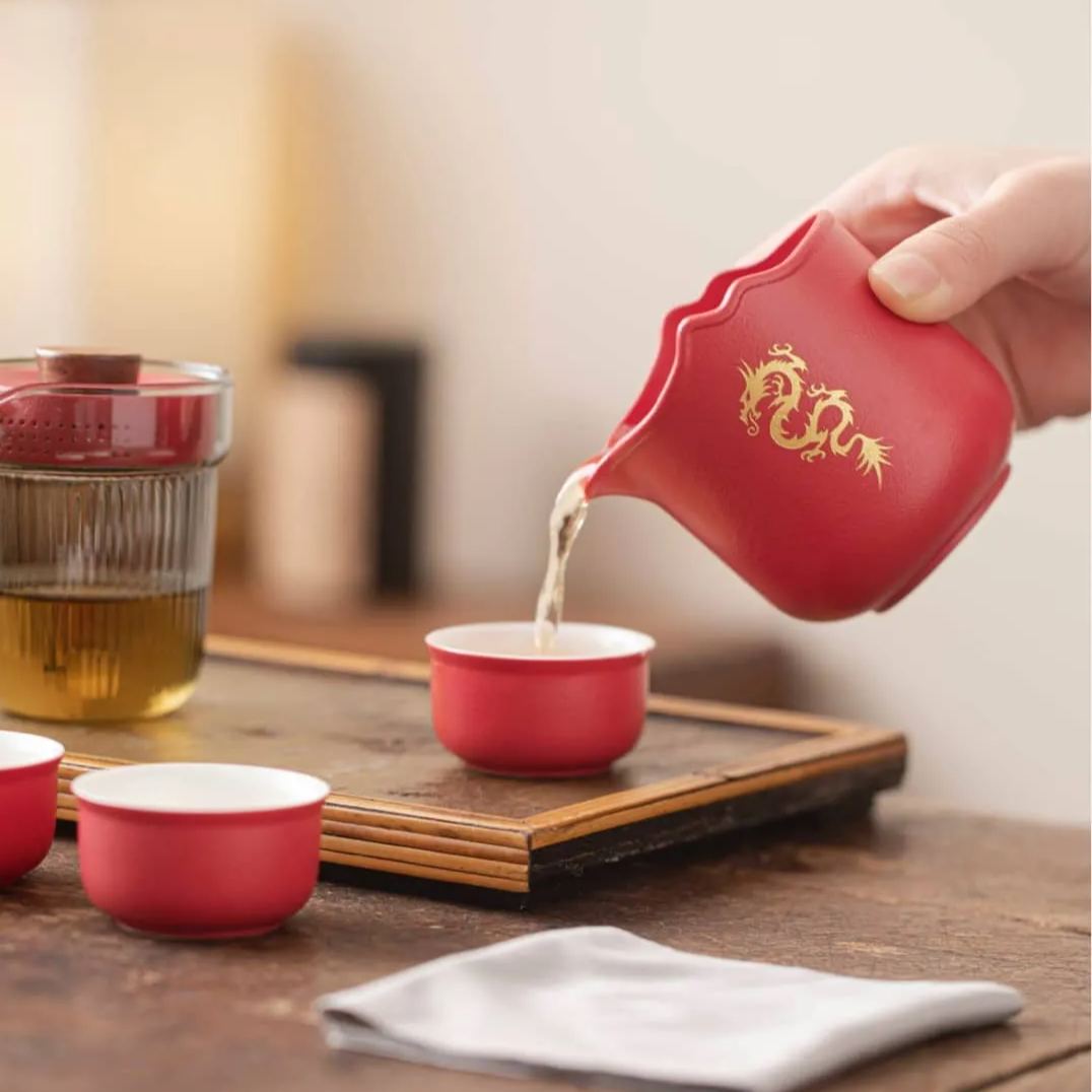 "Auspicious Dragon" - Handmade Portable Tea Set With Protective Case-TeaTsy Official Website