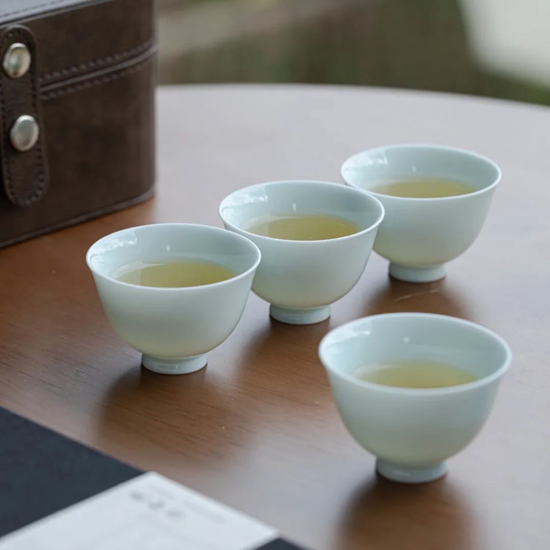 "Spring Whisper" - Handmade Portable Tea Set with Case for Four-TeaTsy Official Website