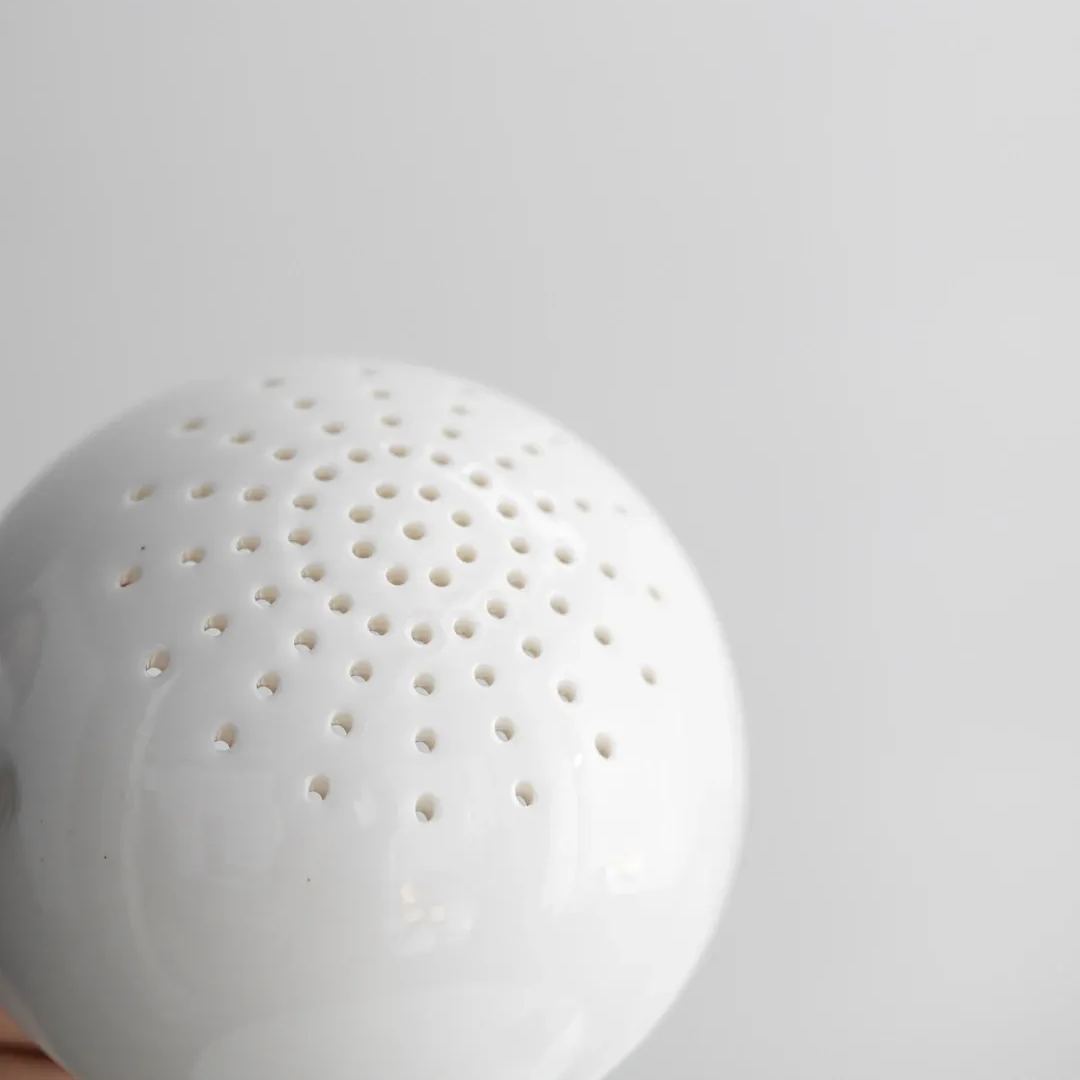 “Vortex Classic” - Heat-Resistant Glass Handled Teapot with Rotating Strainer-TeaTsy Official Website