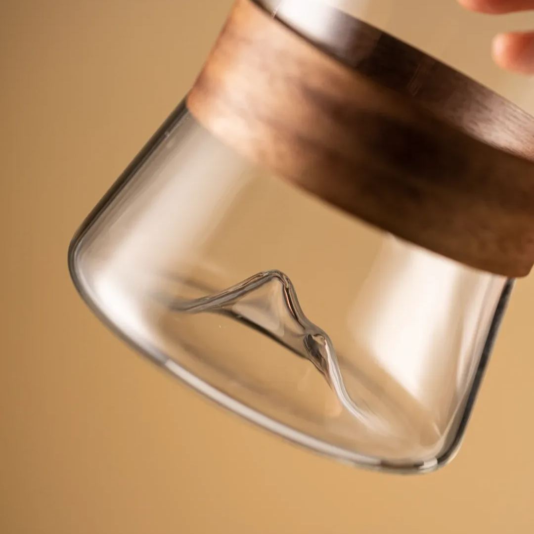 “Vortex Jingmai” - Heat-Resistant Glass Handled Teapot with Rotating Strainer Travel Set-TeaTsy Official Website