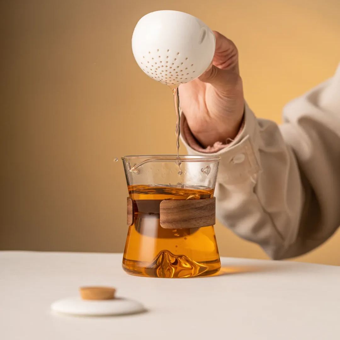 “Vortex Jingmai” - Heat-Resistant Glass Handled Teapot with Rotating Strainer Travel Set-TeaTsy Official Website