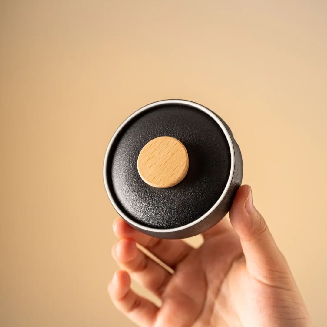 “Vortex Jingmai” - Heat-Resistant Glass Handled Teapot with Rotating Strainer Travel Set-TeaTsy Official Website