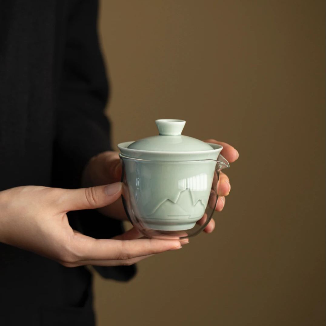 [Summer SALE]“Jingmai“ Portable Tea Set – Celadon Gaiwan with Cups | Inspired by UNESCO Heritage Jingmai Mountain | Travel Gongfu Tea Set with Case | Traditional Chinese Teaware Gift