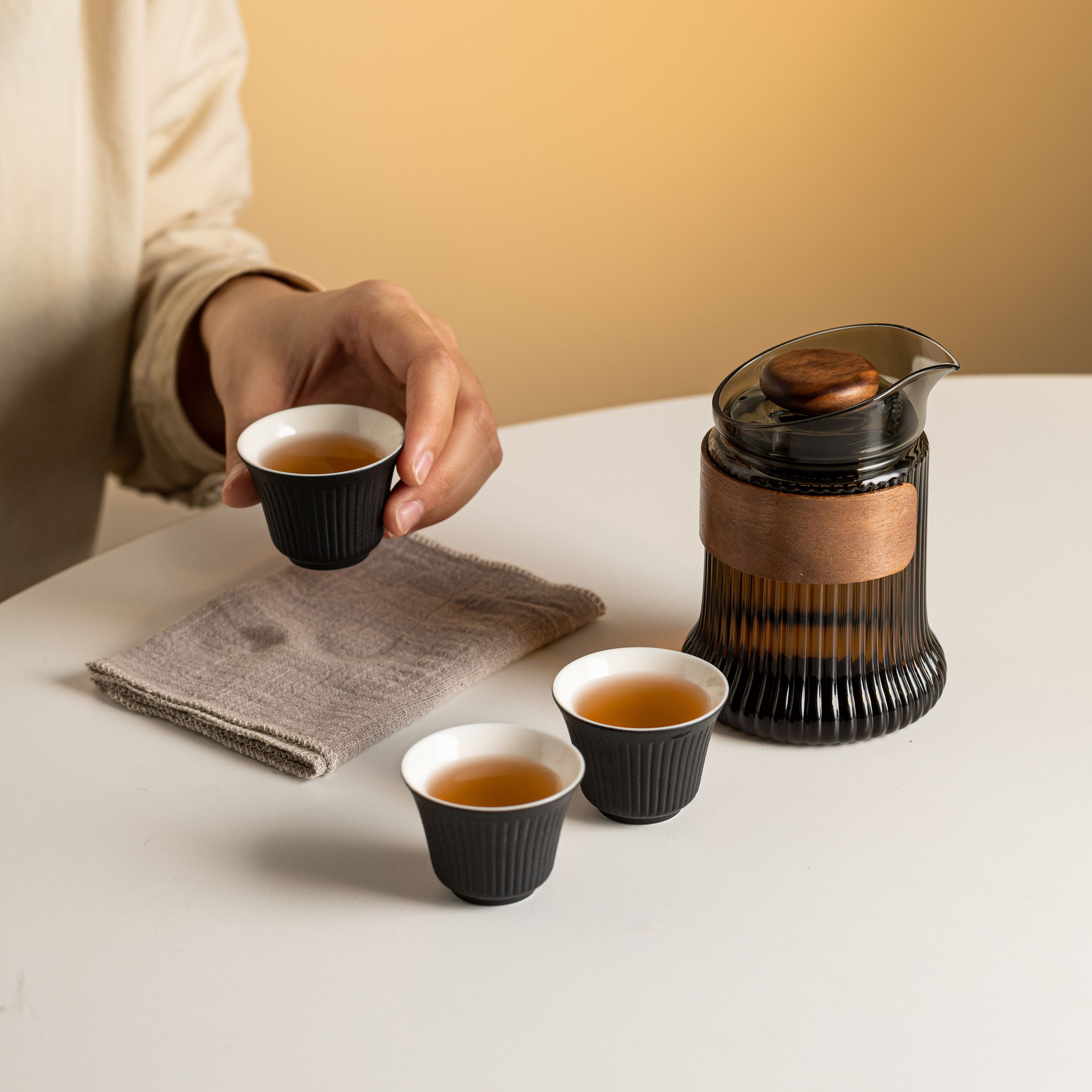 “Aura” - Portable Travel Tea Set with Protective Case-TeaTsy Official Website