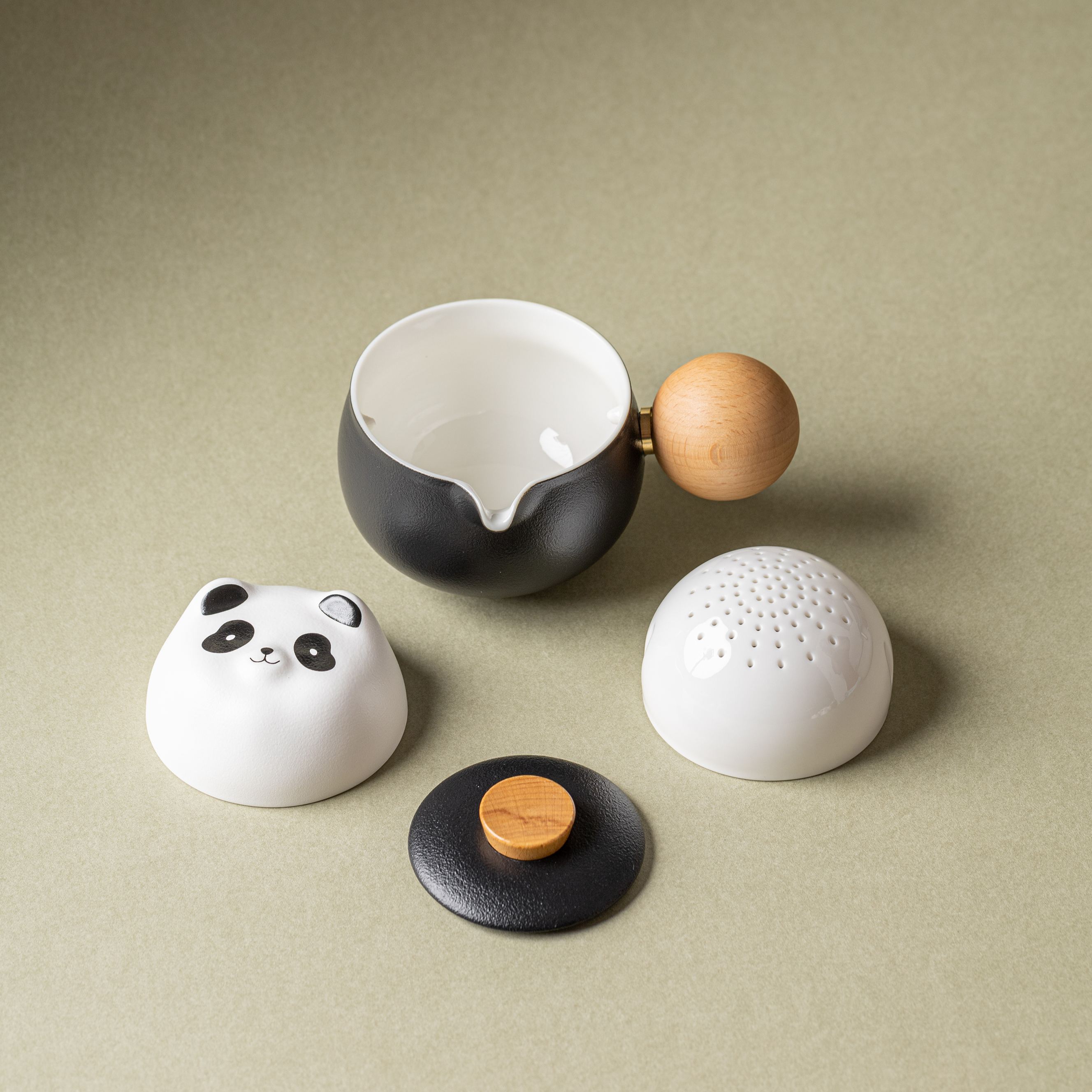 "Panda Pour" - Portable Tea Set With Rotating Strainer-TeaTsy Official Website