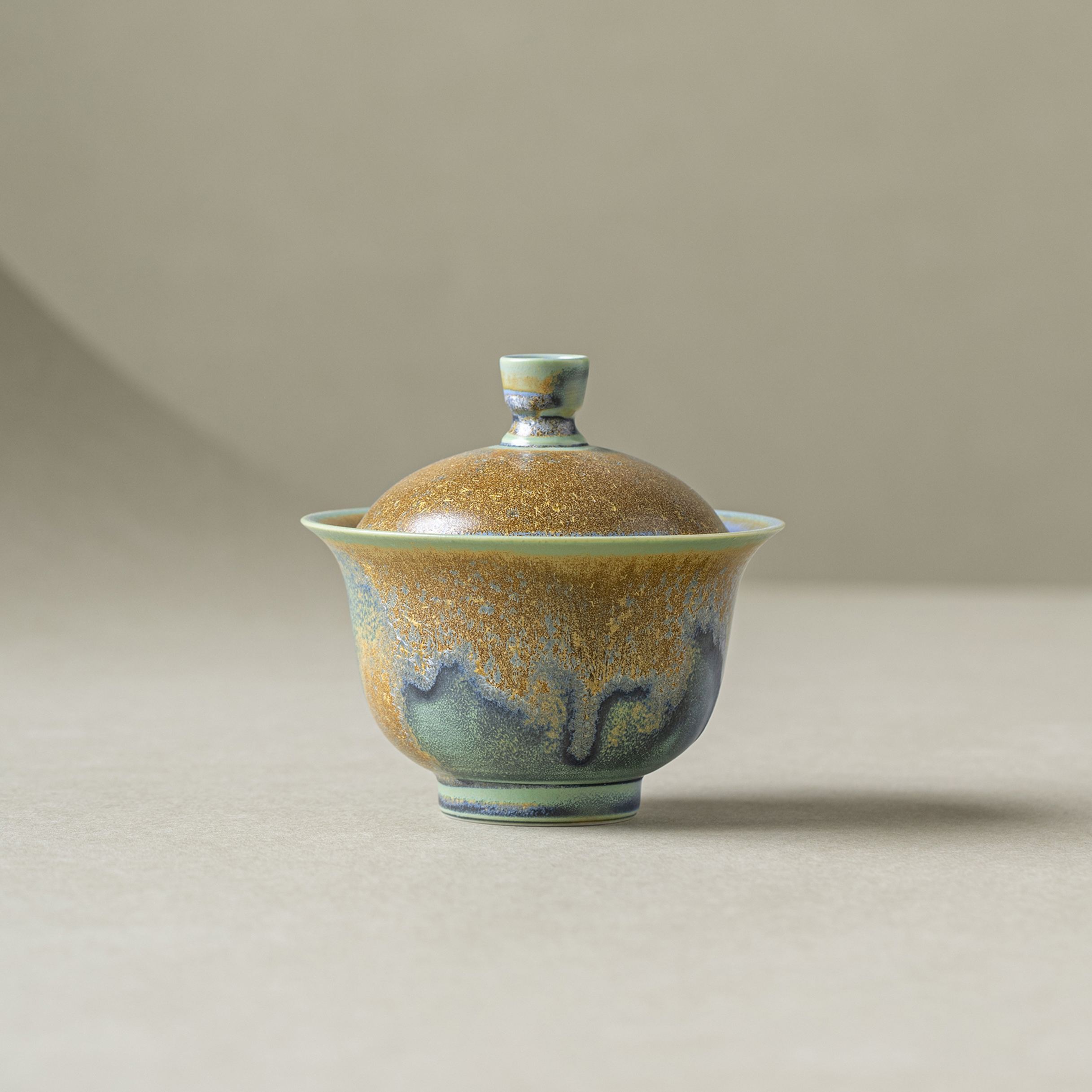 Thousand Miles of Rivers and Mountains/千里江山(Qian Li Jiang Shan) - Crystalline Glaze Gaiwan-TeaTsy Official Website
