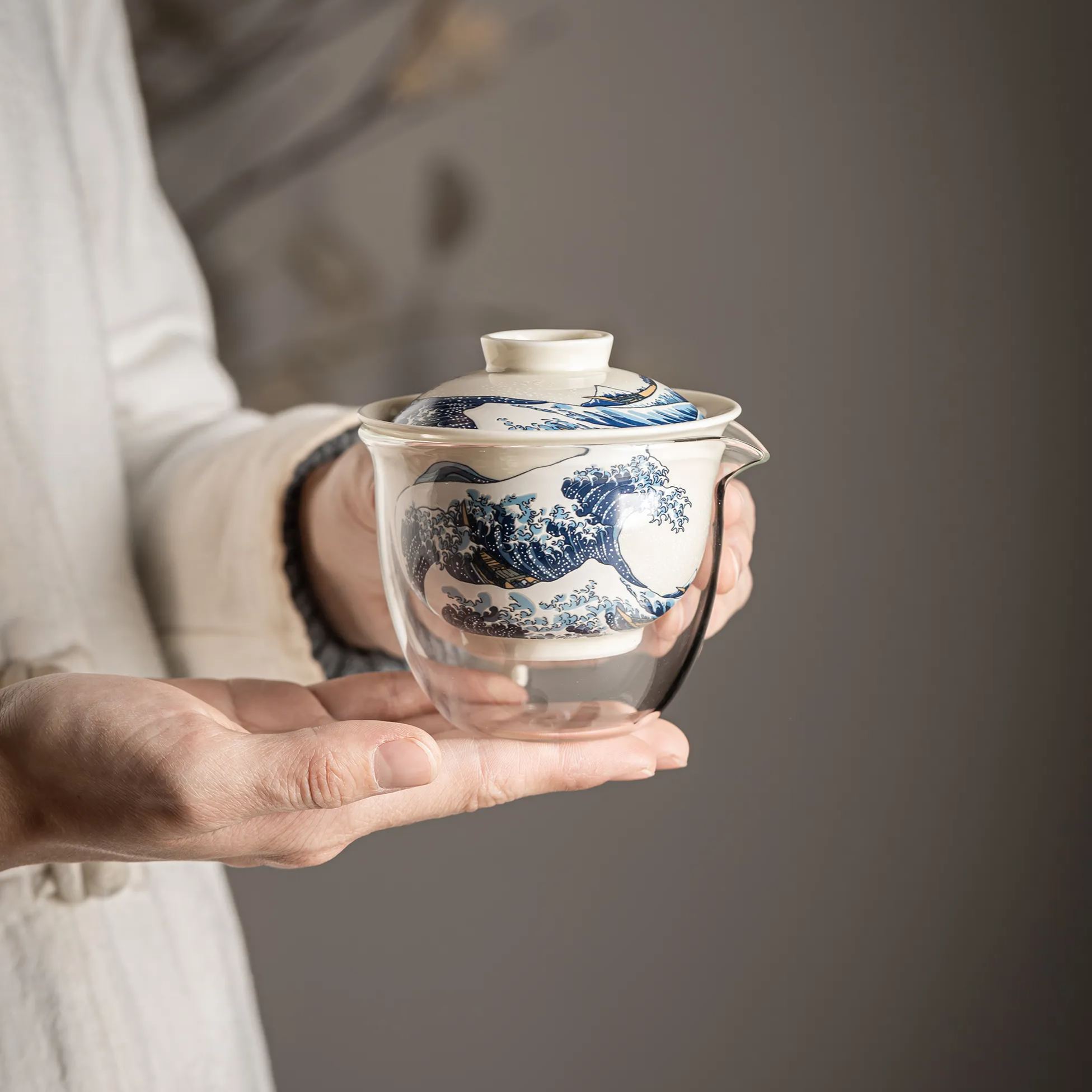 “Great Wave off Kanagawa” Portable Tea Set – Gaiwan with Cups | Travel Gongfu Tea Set with Case