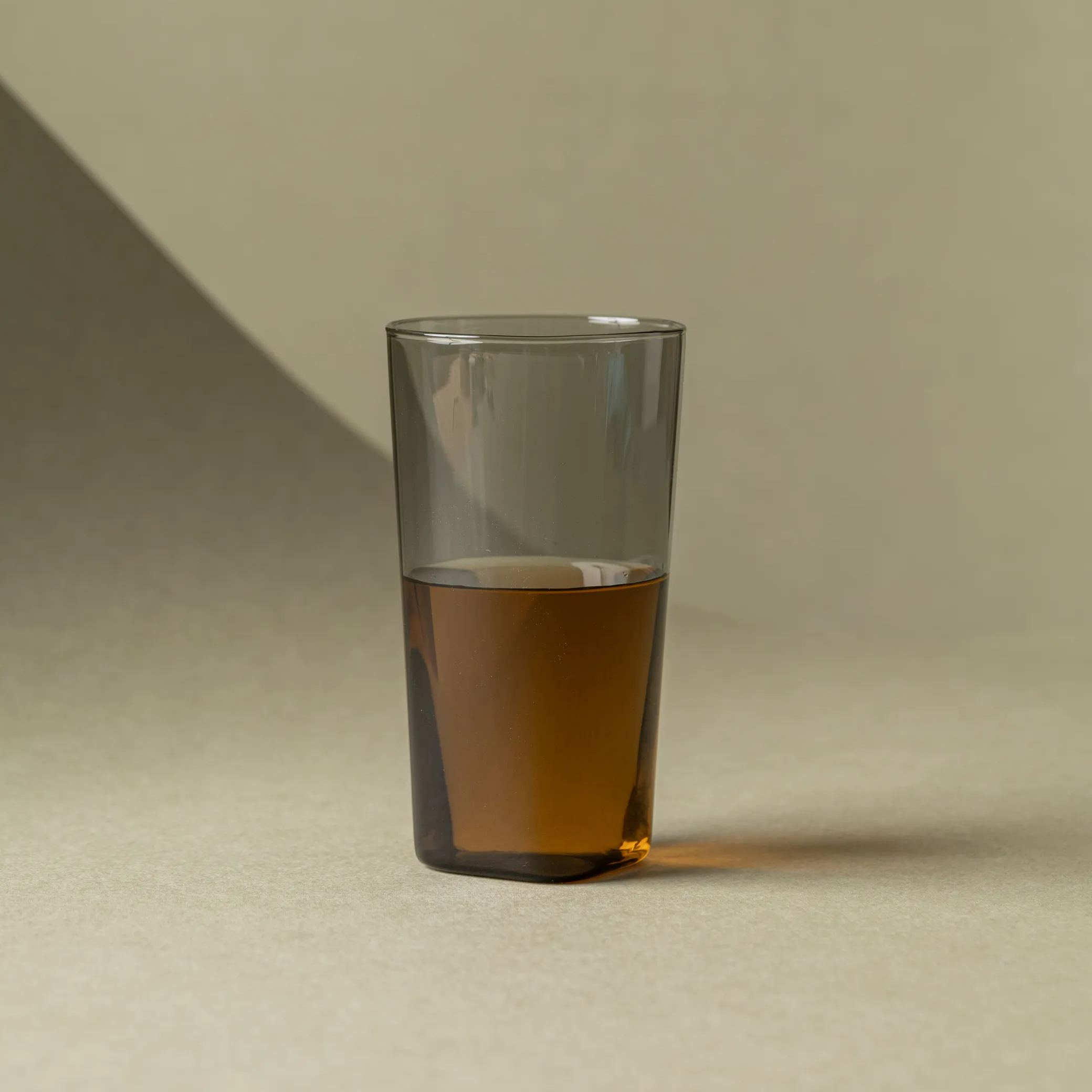 "Mistveil" - High-grade Borosilicate Heat-Resistant Glass Tea Mug