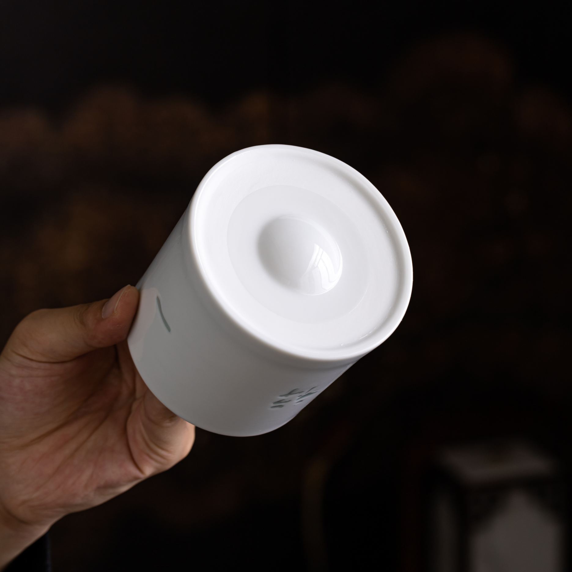 Tea and Zen as one /禅茶一味(Chan Cha Yi Wei) - Rotating Linglong Ceramic Tea Cup