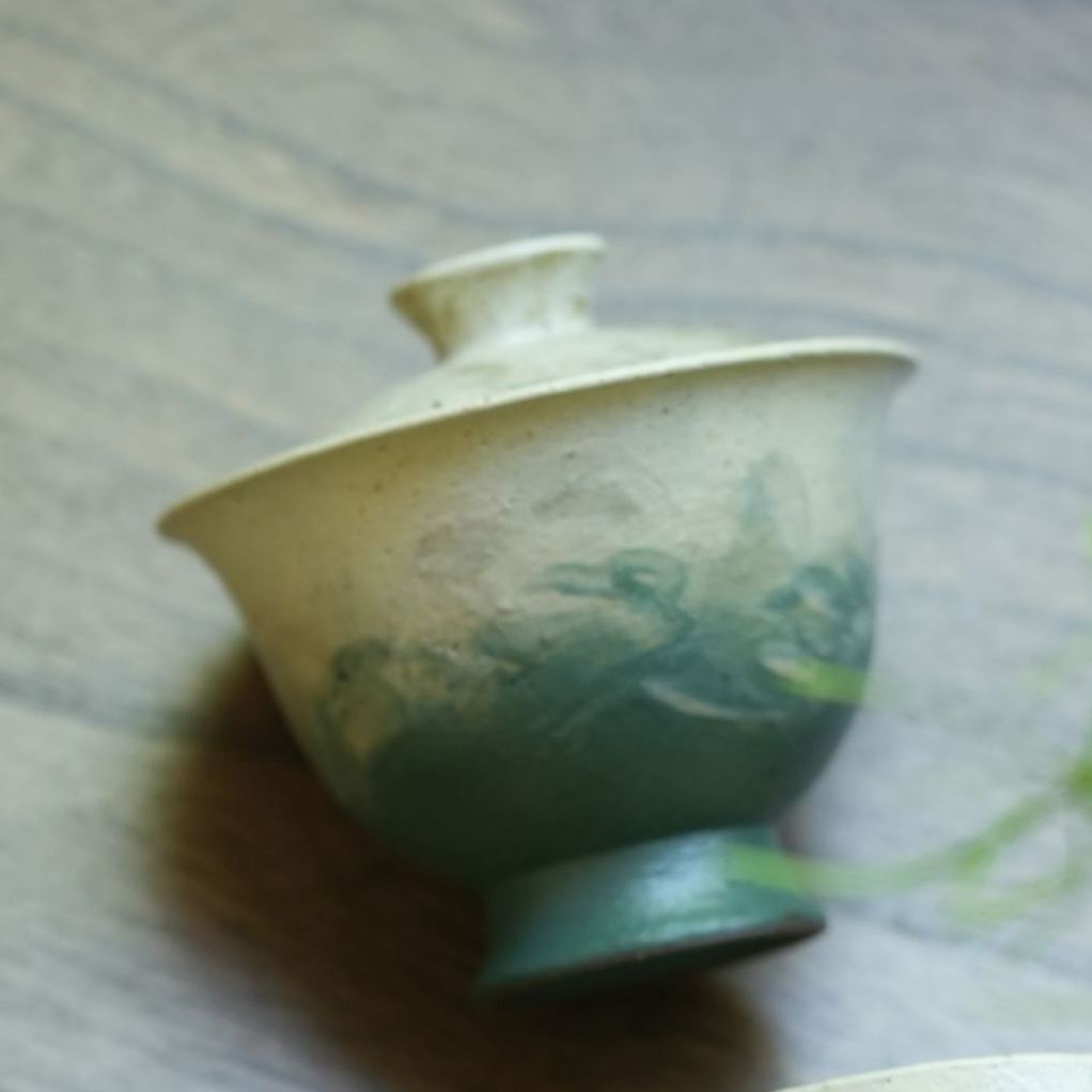 “Lake Veil” - Hand-Thrown Vintage Jingdezhen Ceramic Gaiwan