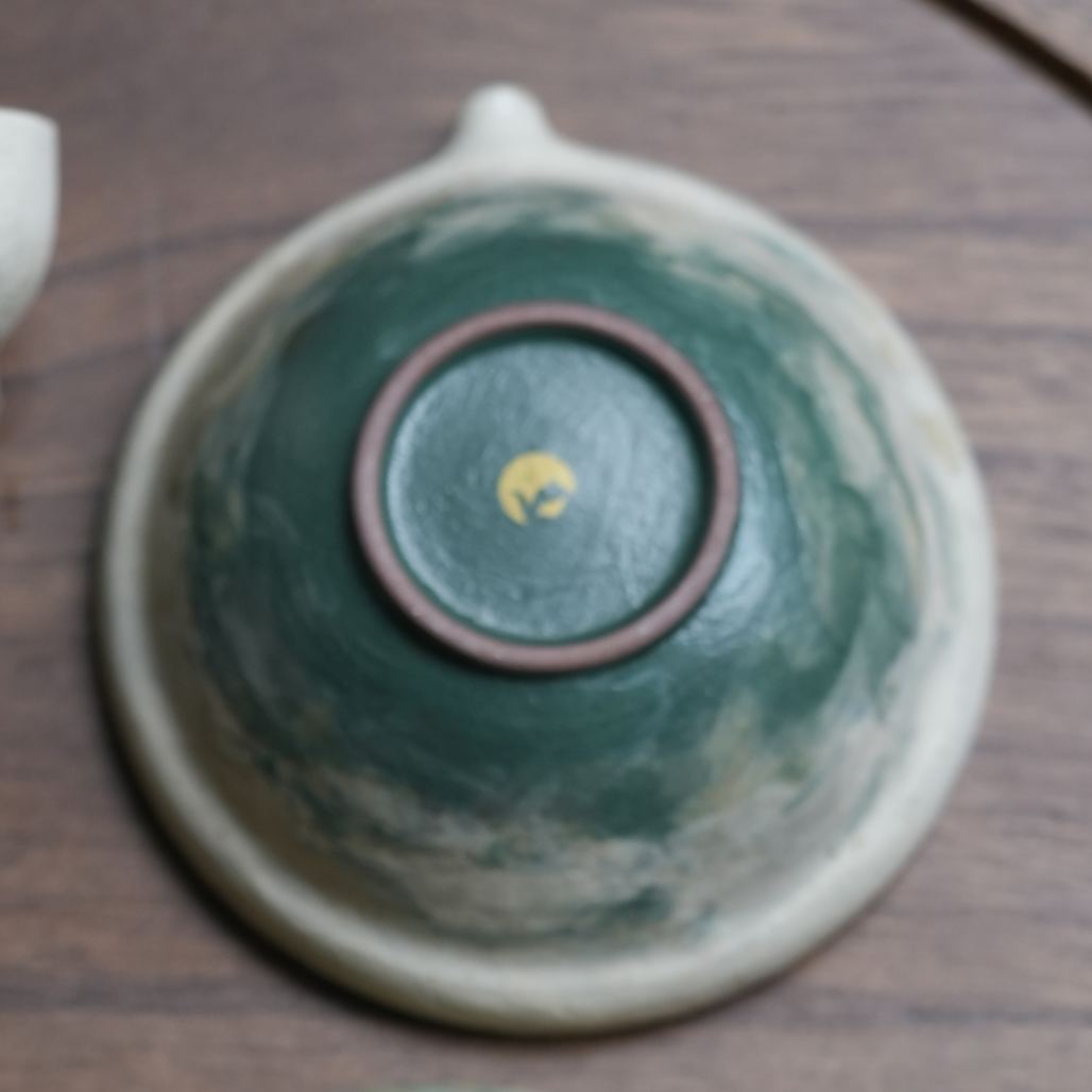 "Lake Veil" - Hand-Thrown Jingdezhen Stoneware Handheld Gaiwan
