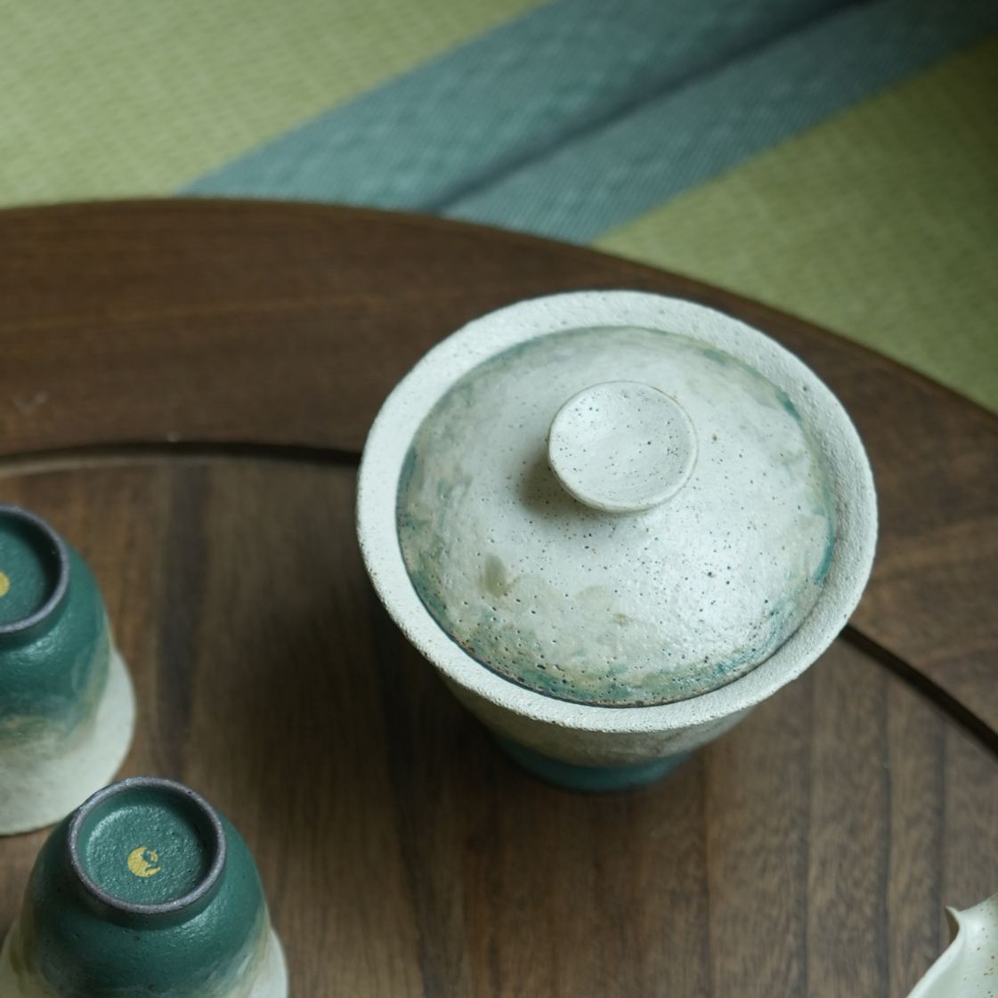 “Lake Veil” - Hand-Thrown Vintage Jingdezhen Ceramic Gaiwan