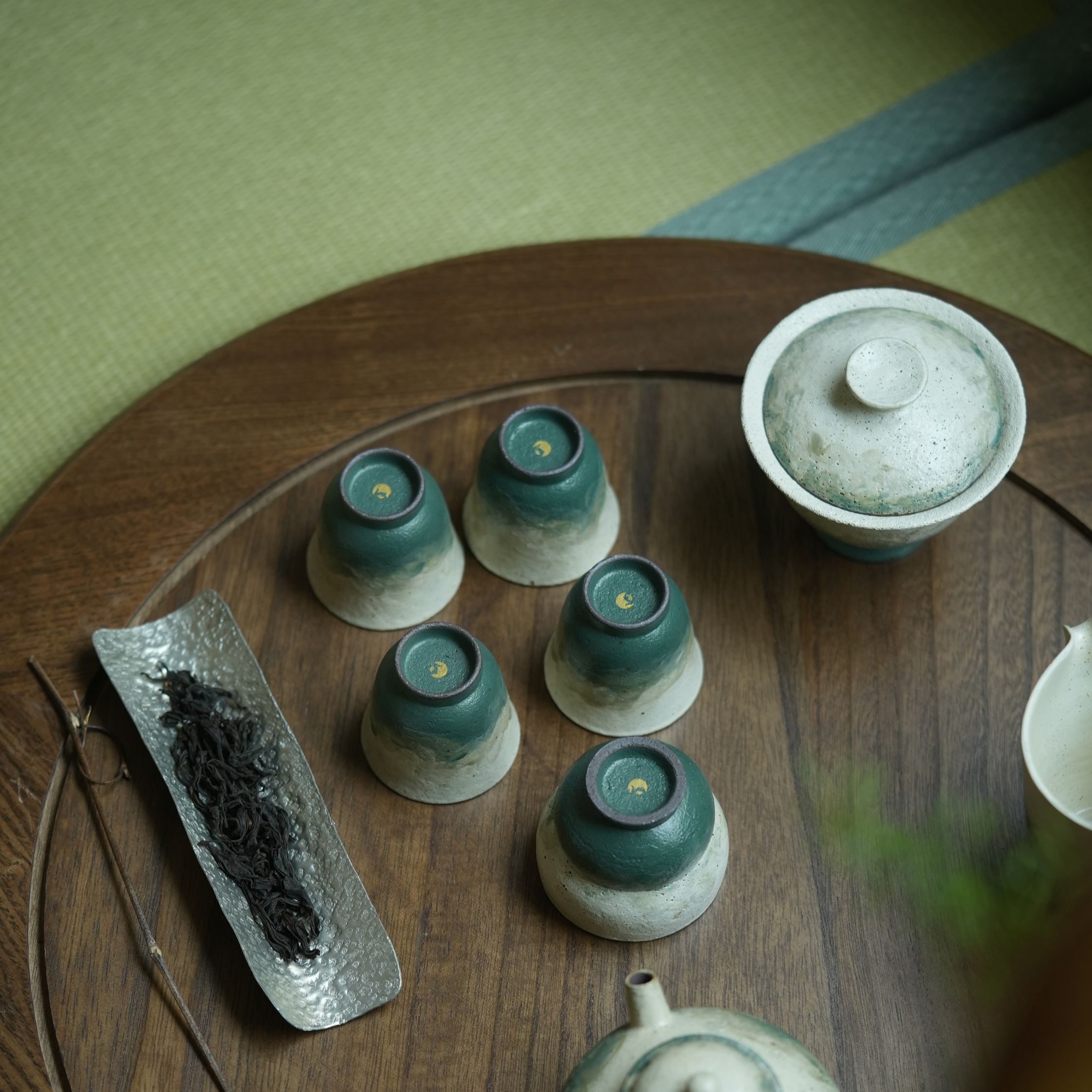 "Lake Veil" - Hand-Thrown Jingdezhen Stoneware Straight Sided Tea Cup