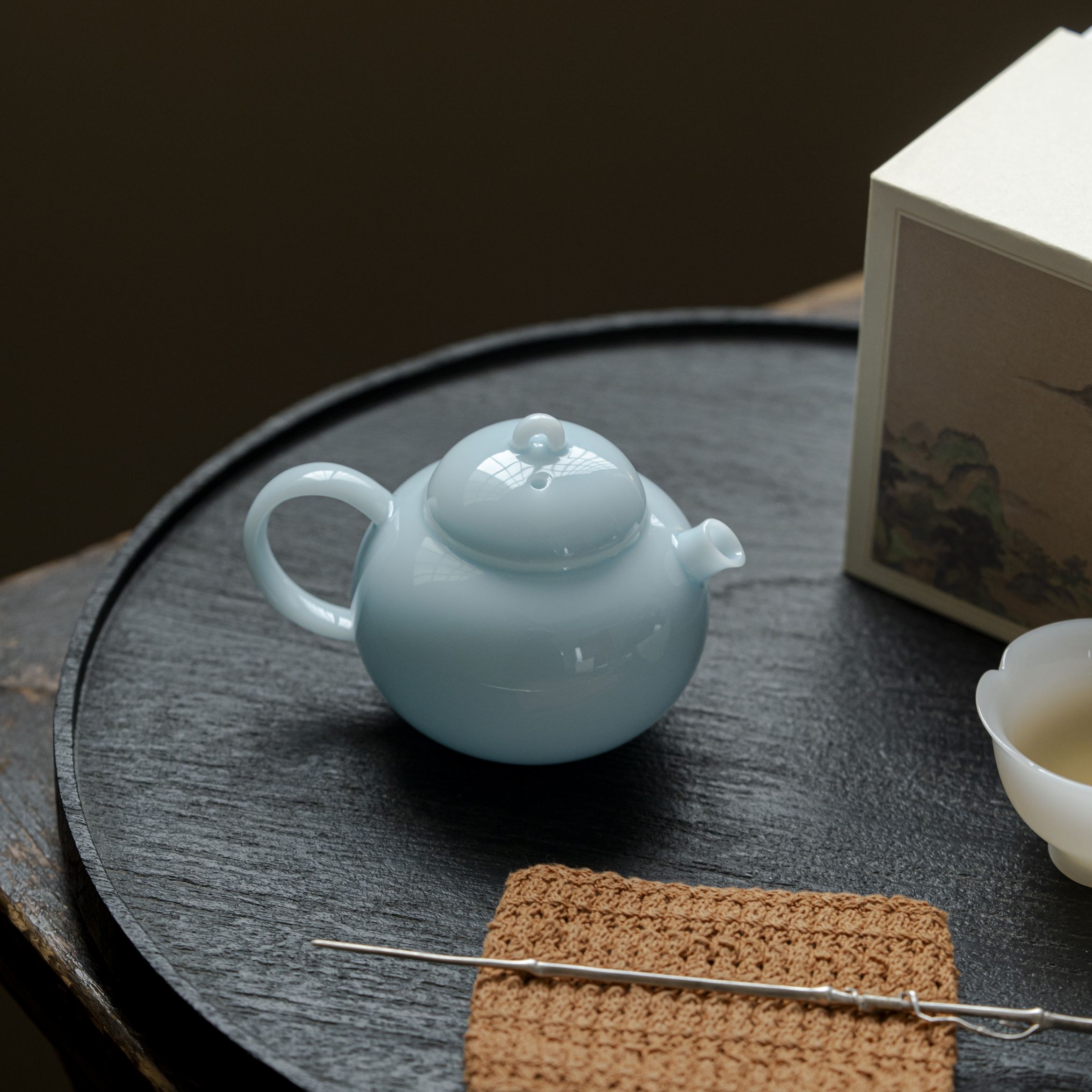 Moonjade – Contemporary Gongfu Teapot