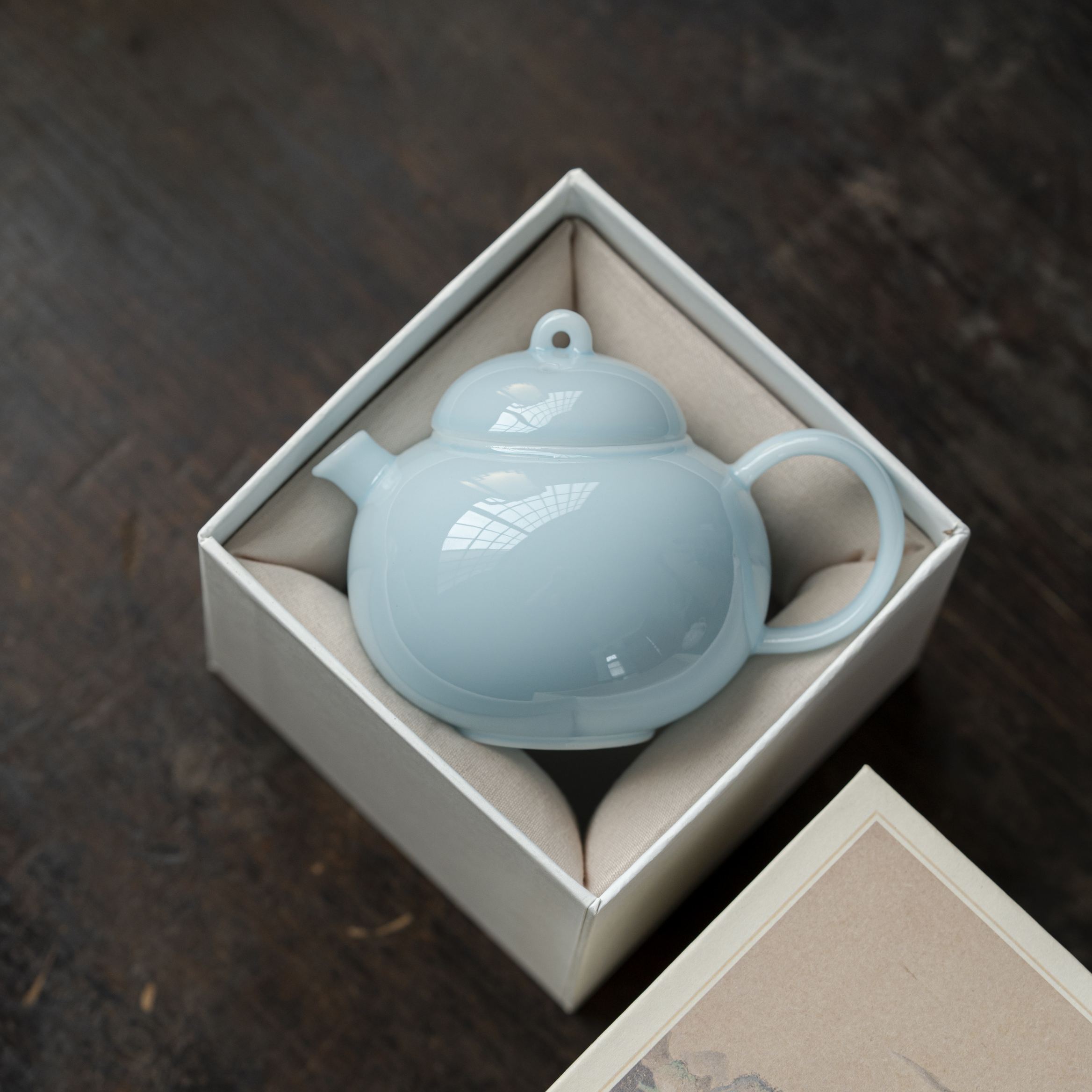 Moonjade – Contemporary Gongfu Teapot