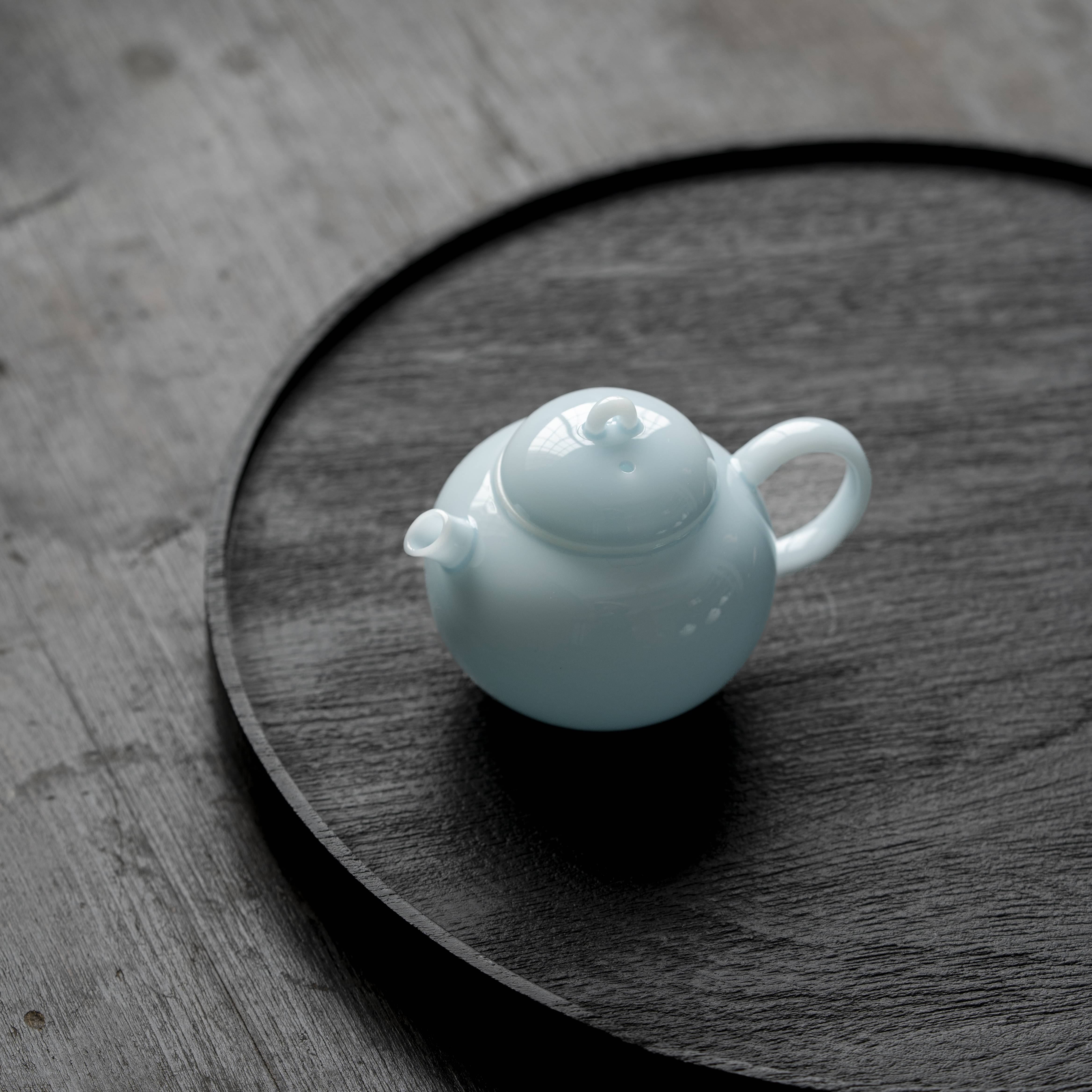 Moonjade – Contemporary Gongfu Teapot
