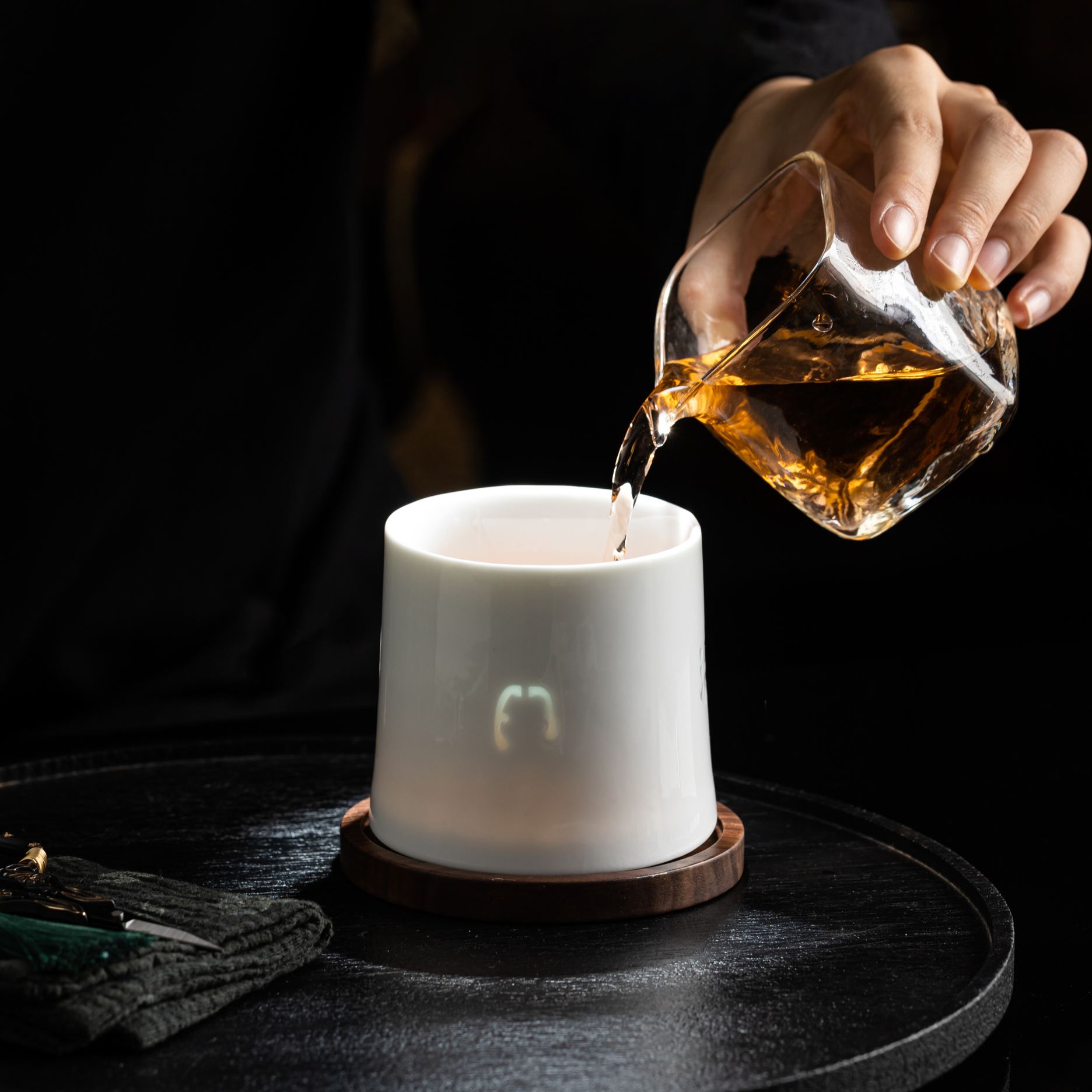 Linglong Rotating Tea Mugs – Complete 4-Design Set
