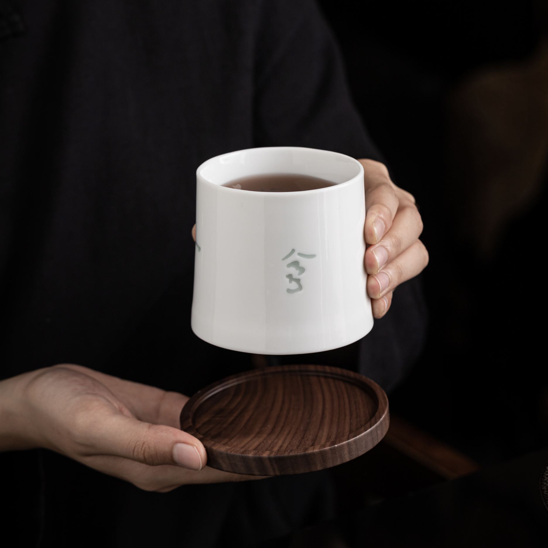 Linglong Rotating Tea Mugs – Complete 4-Design Set
