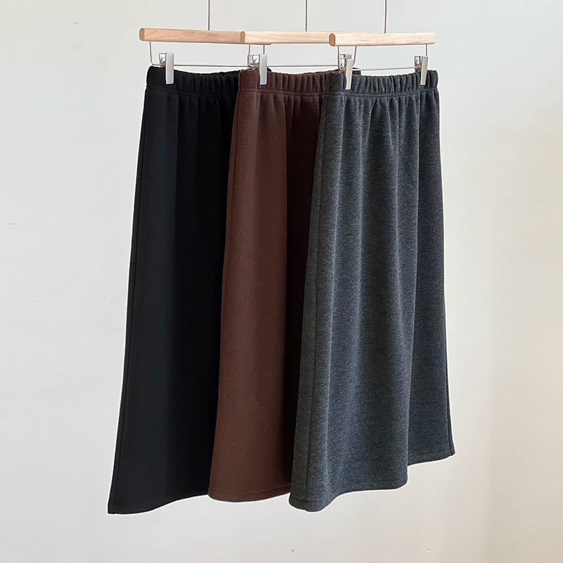 Classic Split Back Slim Fit Woolen Skirt  C1276