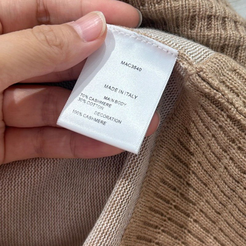  Women's Cashmere Suit C0847