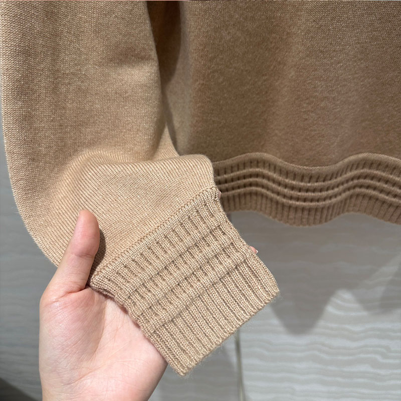  Women's Cashmere Suit C0847