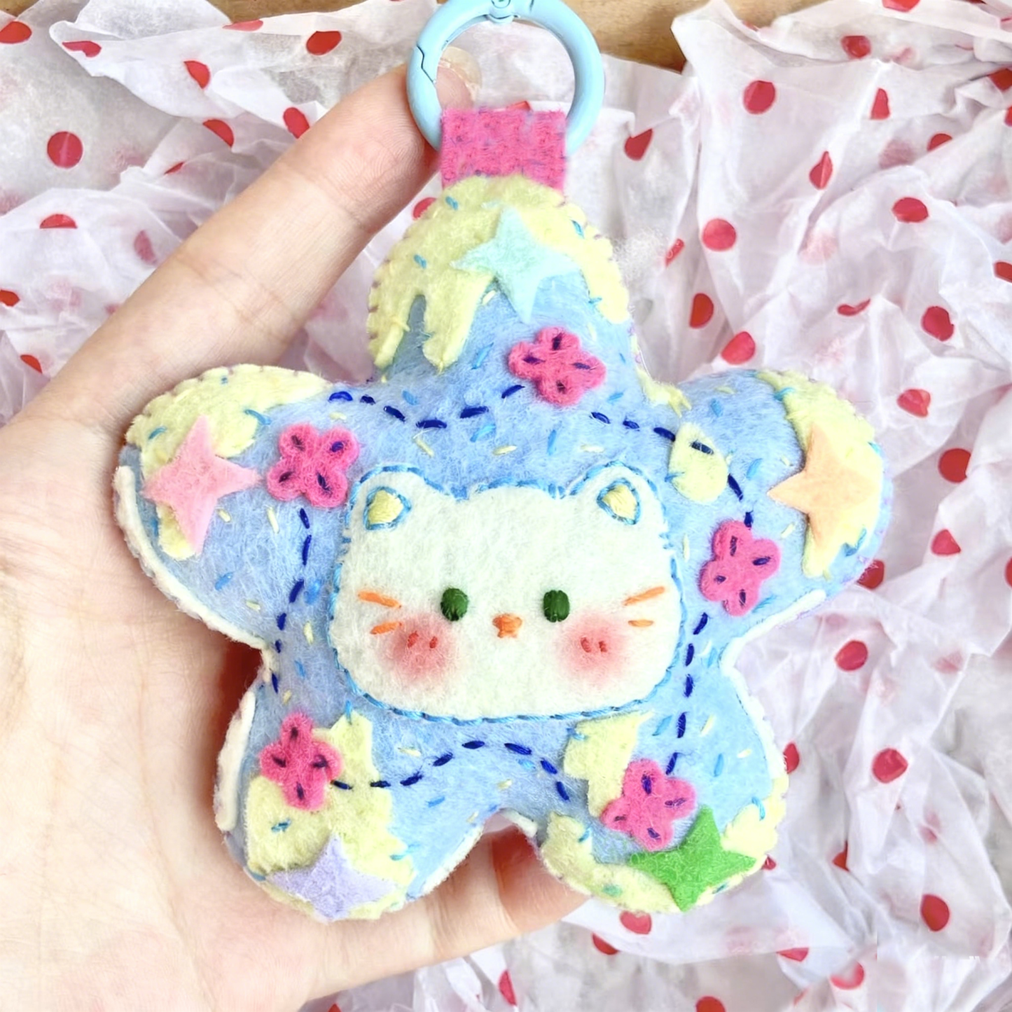 Handmade Non-woven Fabric Star Pet Keychain Cute Unique Pendant